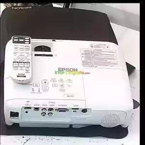 EPSON ProjectorModel name:  EB-x31Has  :Bag&RemoteHardware interface: VGA, USB, HDMILamp  in Ethiopia